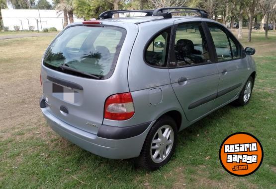 Autos - Renault Scenic 2005 Nafta 167000Km - En Venta