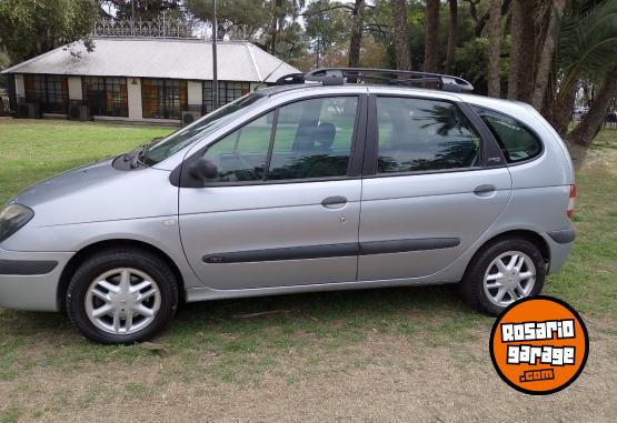 Autos - Renault Scenic 2005 Nafta 167000Km - En Venta