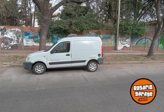 Utilitarios - Renault Kangoo 2015 Diesel 100000Km - En Venta