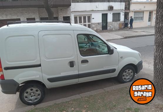 Utilitarios - Renault Kangoo 2015 Diesel 100000Km - En Venta