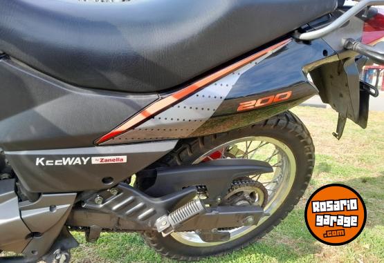 Motos - Zanella TX200 2013 Nafta 12500Km - En Venta