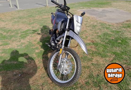 Motos - Zanella TX200 2013 Nafta 12500Km - En Venta