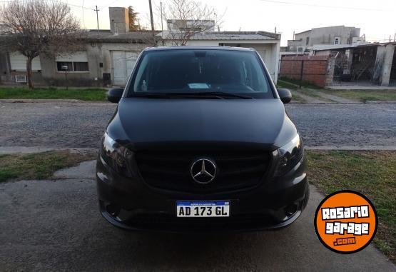 Utilitarios - Mercedes Benz Vito plus mixtas 111 2018 Diesel 57500Km - En Venta