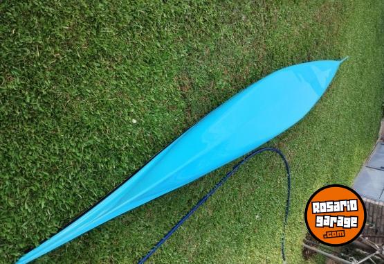 Deportes Náuticos - Vendo Kayak Paran, con Remo marca Matrix. - En Venta