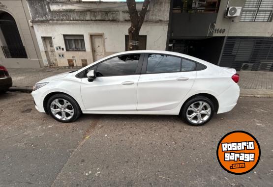 Autos - Chevrolet Cruze II 2021 Nafta 77000Km - En Venta