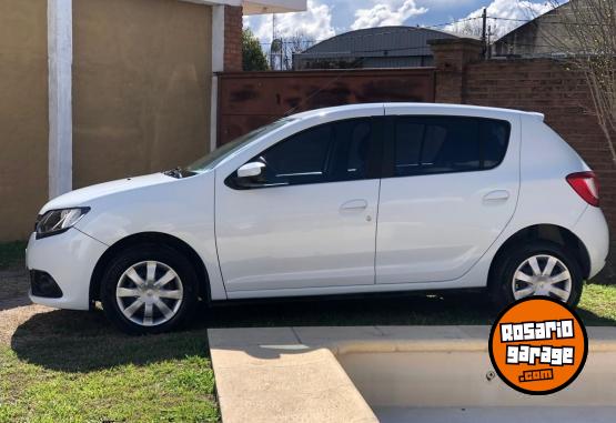 Autos - Renault Sandero 2017 Nafta 61000Km - En Venta