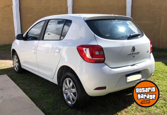 Autos - Renault Sandero 2017 Nafta 61000Km - En Venta