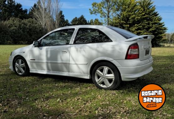 Autos - Chevrolet Astra gsi 2002 Nafta 75000Km - En Venta