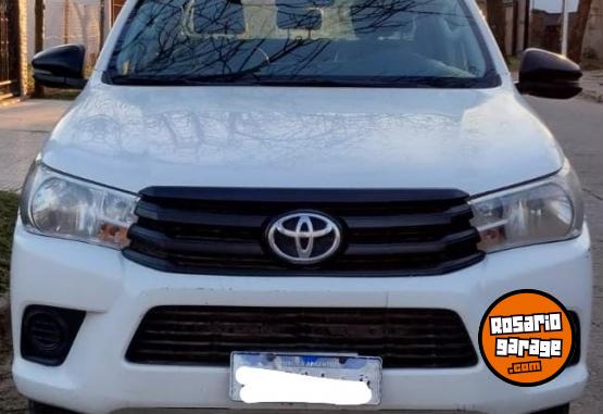 Camionetas - Toyota Hilux 2018 Diesel 218000Km - En Venta