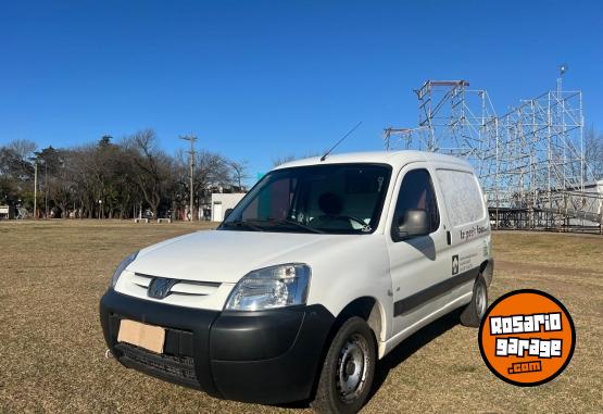 Utilitarios - Peugeot Partner 2014 Diesel 100000Km - En Venta