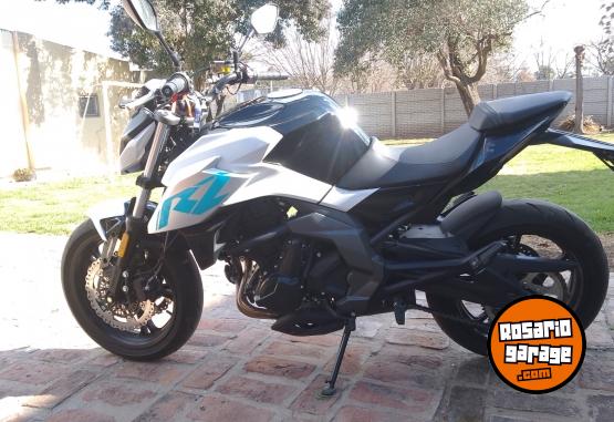 Motos - CF 400 RZ 2022 Nafta 1150Km - En Venta