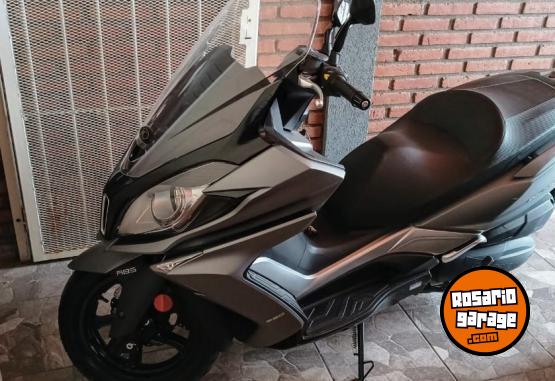 Motos - Kymco Downtown 350cc abs 2021 Nafta 33700Km - En Venta