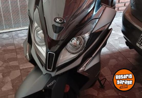 Motos - Kymco Downtown 350cc abs 2021 Nafta 33700Km - En Venta