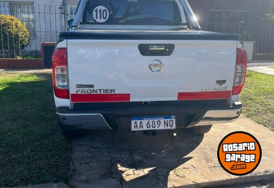 Camionetas - Nissan Frontier NP300 LE 4x4 2016 Diesel 118000Km - En Venta