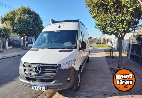 Utilitarios - Mercedes Benz Sprinter 414 - 4325 2024 Diesel 900Km - En Venta