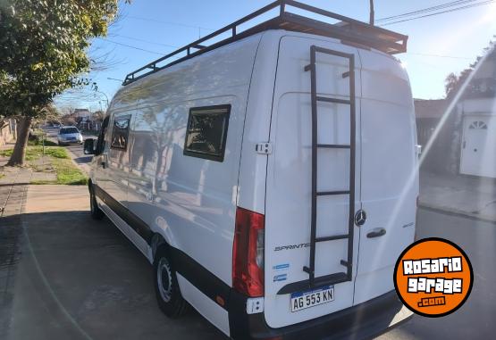 Utilitarios - Mercedes Benz Sprinter 414 - 4325 2024 Diesel 900Km - En Venta