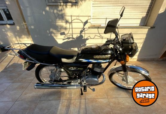 Motos - Suzuki Ax 100 2024 Nafta 1600Km - En Venta