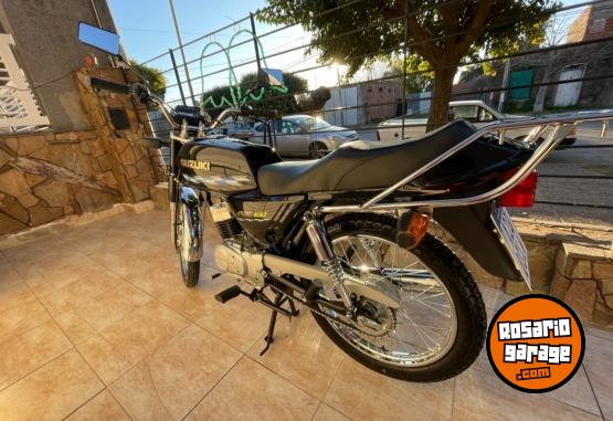 Motos - Suzuki Ax 100 2024 Nafta 1600Km - En Venta