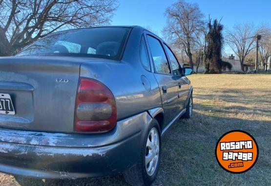 Autos - Chevrolet Corsa 1.7 Diesel 1999 Diesel 120000Km - En Venta