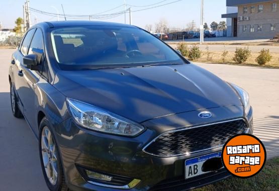 Autos - Ford Focus SE Plus 2017 Nafta 67000Km - En Venta