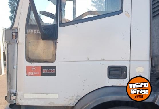 Camiones y Gras - Iveco chasis c/cabina - En Venta