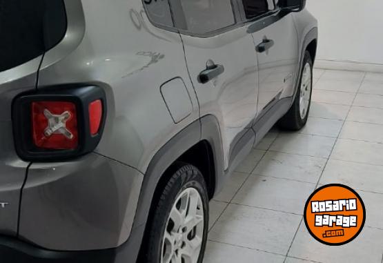 Camionetas - Jeep Renegade sport 2019 Nafta 80000Km - En Venta