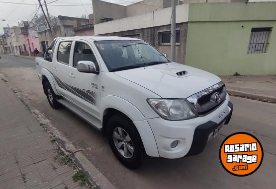 Camionetas - Toyota Hilux 2009 Diesel 263000Km - En Venta