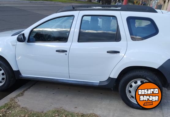 Camionetas - Renault DUSTER 1.6 CONFORT 4X2 2014 GNC 156000Km - En Venta