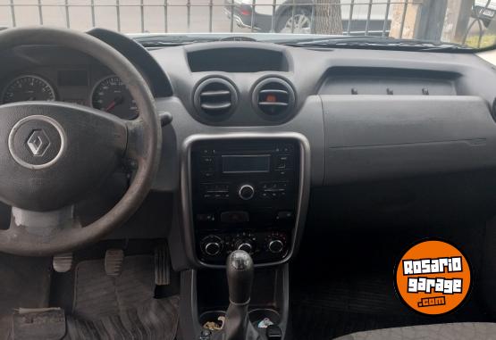 Camionetas - Renault DUSTER 1.6 CONFORT 4X2 2014 GNC 156000Km - En Venta