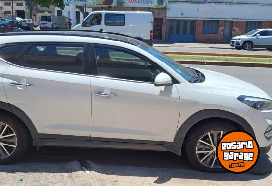 Camionetas - Hyundai TUCSON  4WD CRDI PREMIUM 2016 Diesel 100000Km - En Venta