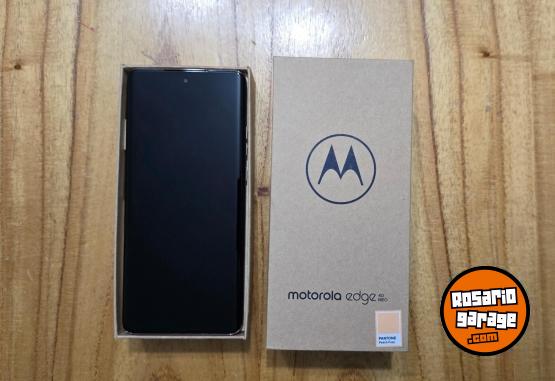 Telefona - Motorola Edge 40 Neo Peach Fuzz - En Venta