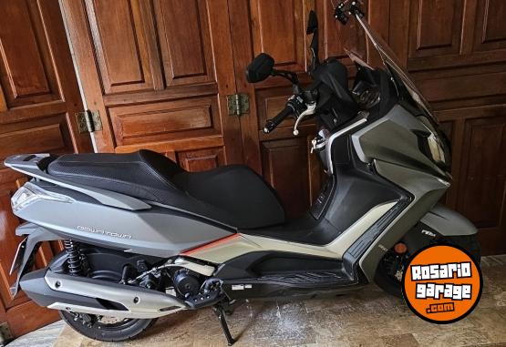 Motos - Kymco Downtown 350i ABS. 2022 Nafta 6600Km - En Venta