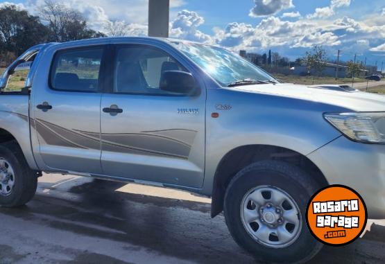 Camionetas - Toyota HILUX 2012 Diesel 205000Km - En Venta