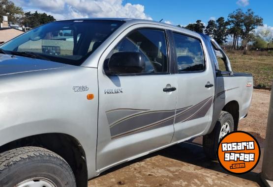 Camionetas - Toyota HILUX 2012 Diesel 205000Km - En Venta