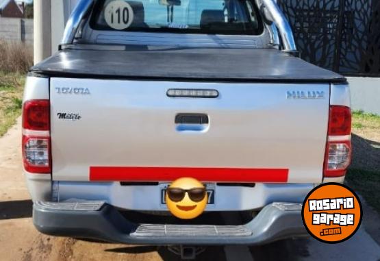 Camionetas - Toyota HILUX 2012 Diesel 205000Km - En Venta