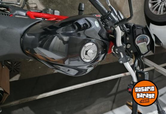 Motos - Benelli TNT 300 2018 Nafta 23000Km - En Venta