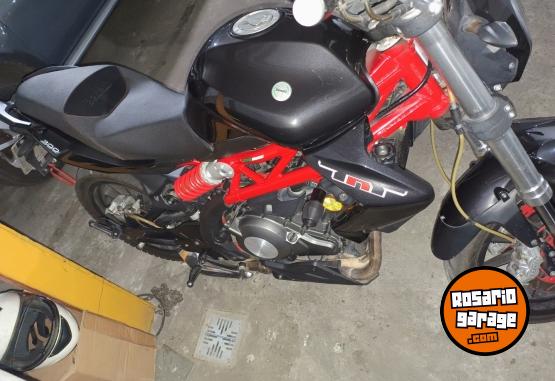 Motos - Benelli TNT 300 2018 Nafta 23000Km - En Venta