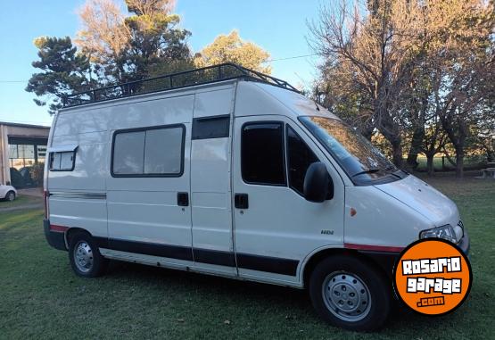 Utilitarios - Motorhome PEUGEOT BOXER DIESEL 2,3 2015 Diesel 98000Km - En Venta