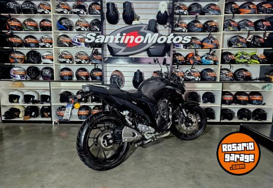 Motos - Yamaha FZ 250 2023 Nafta 8167Km - En Venta