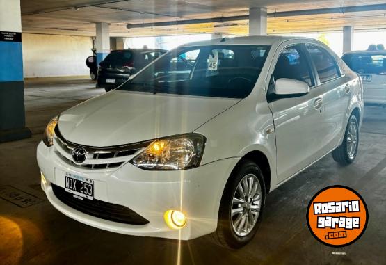 Autos - Toyota Etios XLS 1.5 4P 2014 Nafta 99000Km - En Venta