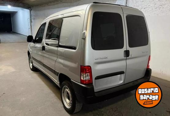 Utilitarios - Citroen BERLINGO DIESEL MIXTA 2021 Diesel 85000Km - En Venta