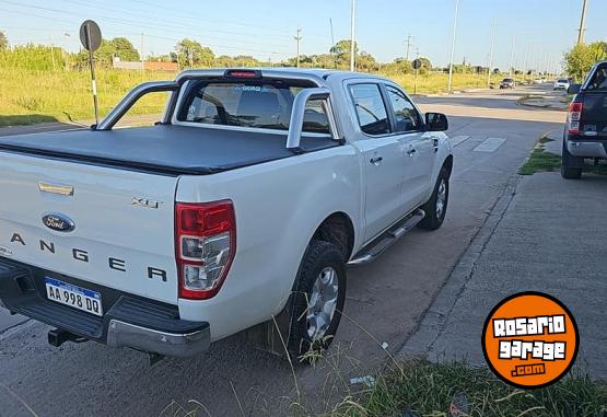 Camionetas - Ford Ranger 2017 Diesel 200000Km - En Venta