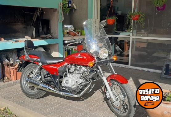 Motos - Bajaj Avenger 220 2014 Nafta 8700Km - En Venta