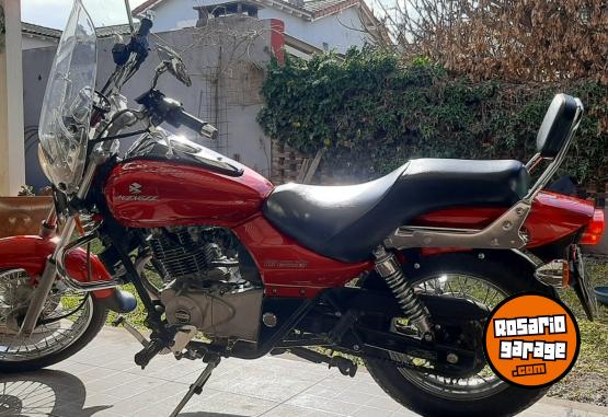 Motos - Bajaj Avenger 220 2014 Nafta 8700Km - En Venta