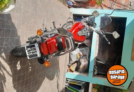 Motos - Bajaj Avenger 220 2014 Nafta 8700Km - En Venta