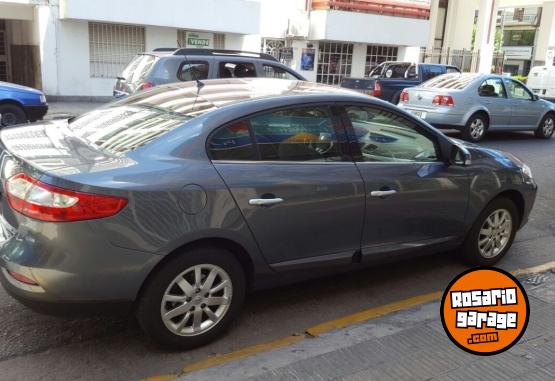 Autos - Renault FLuence Dynamique 2.0 2011 Nafta 75000Km - En Venta