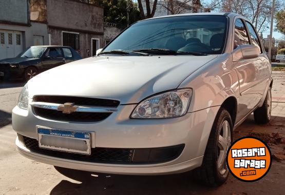 Autos - Chevrolet Clasic 2016 Nafta 98000Km - En Venta