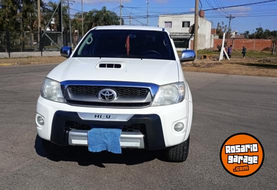 Camionetas - Toyota Hilux srv 3.0 2011 Diesel 160000Km - En Venta