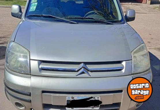 Utilitarios - Citroen 2011 2011 Diesel 197000Km - En Venta