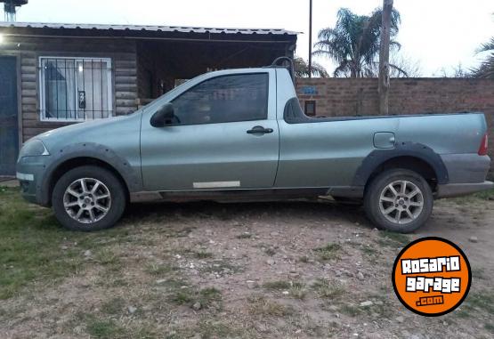 Camionetas - Fiat Strada Trekking 2011 Nafta 172000Km - En Venta